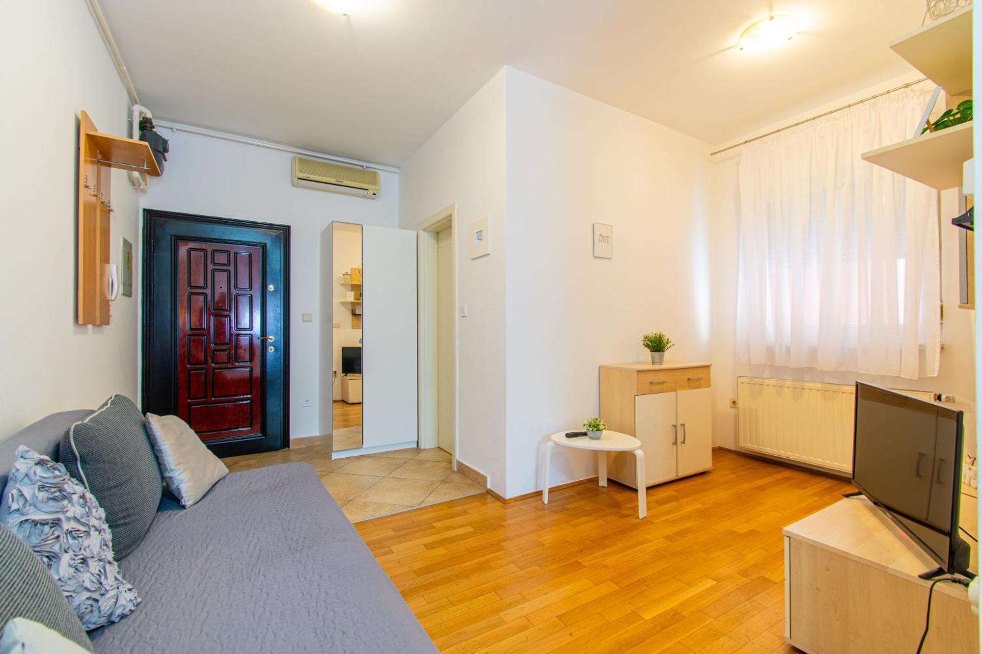 דירות Flexible Selfcheckins 57 - Zagreb - Parking - New מראה חיצוני תמונה